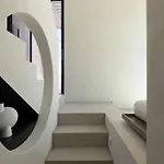 ホテル Cubic Mykonos Seafront Design