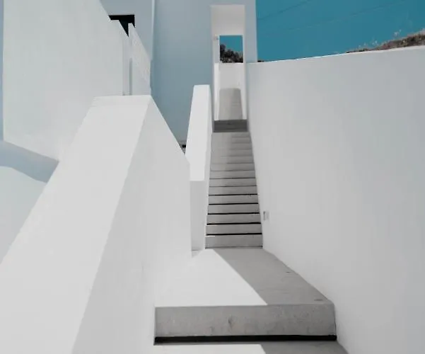 Otel Cubic Mykonos Seafront Design *