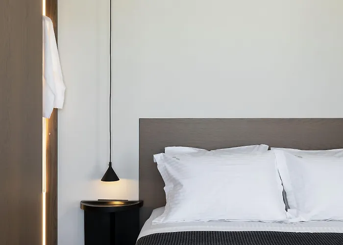 Cubic Mykonos Seafront Design * 오르노스