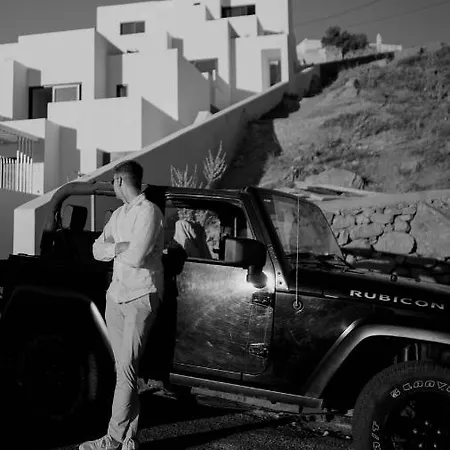 Cubic Mykonos Seafront Design 오르노스