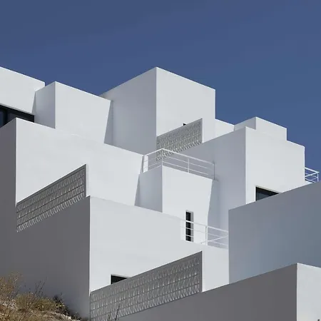 Hotel Cubic Mykonos Seafront Design *