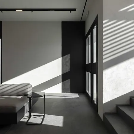 Hotel Cubic Mykonos Seafront Design Ornos (Mykonos)