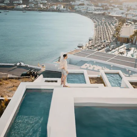 Otel Cubic Mykonos Seafront Design *