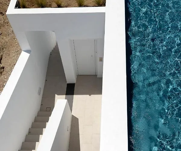 Cubic Mykonos Seafront Design Hotel Ornos (Mykonos)