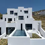 호텔 Cubic Mykonos Seafront Design 오르노스