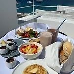 Cubic Mykonos Seafront Design Otel