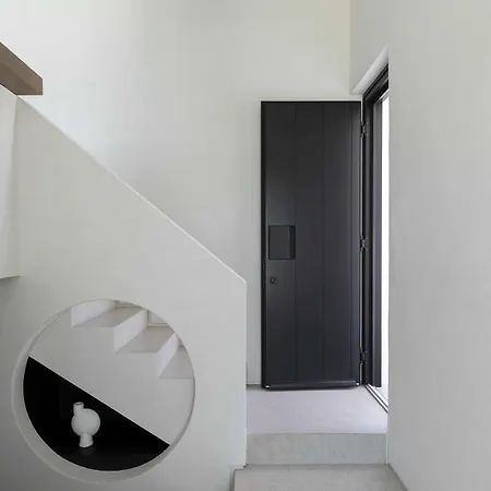 Cubic Mykonos Seafront Design Hotel Ornos (Mykonos)