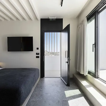 Cubic Mykonos Seafront Design * Ornos (Mykonos)