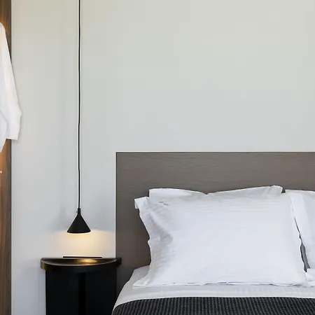 Cubic Mykonos Seafront Design 4* Ornos (Mykonos)