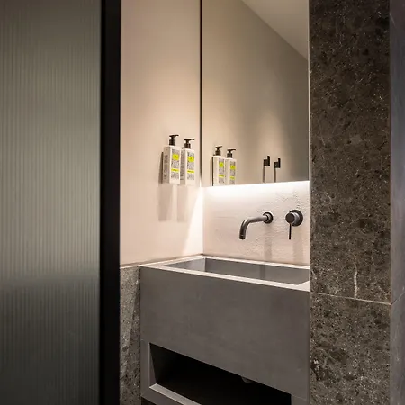 ホテル Cubic Mykonos Seafront Design 4*