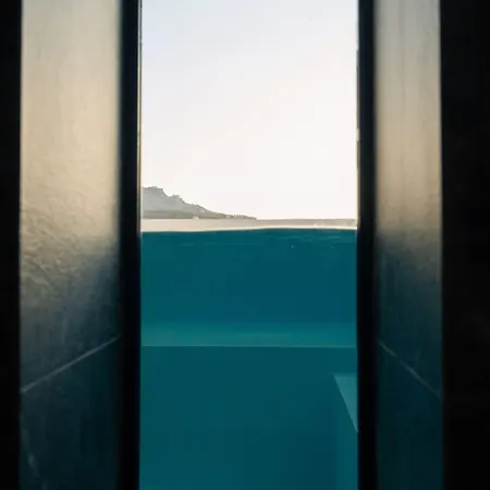 Ξενοδοχείο Cubic Mykonos Seafront Design *