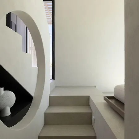 Cubic Mykonos Seafront Design Hotel 4*
