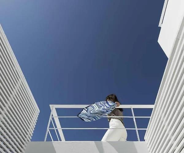 Cubic Mykonos Seafront Design Ξενοδοχείο