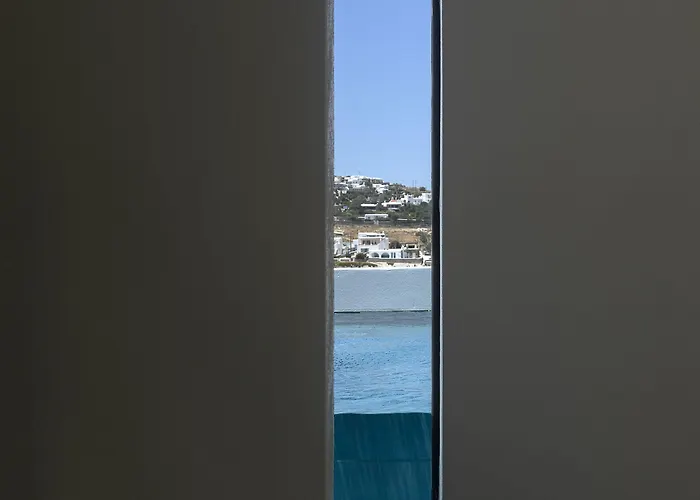 Cubic Mykonos Seafront Design Ξενοδοχείο Ορνός